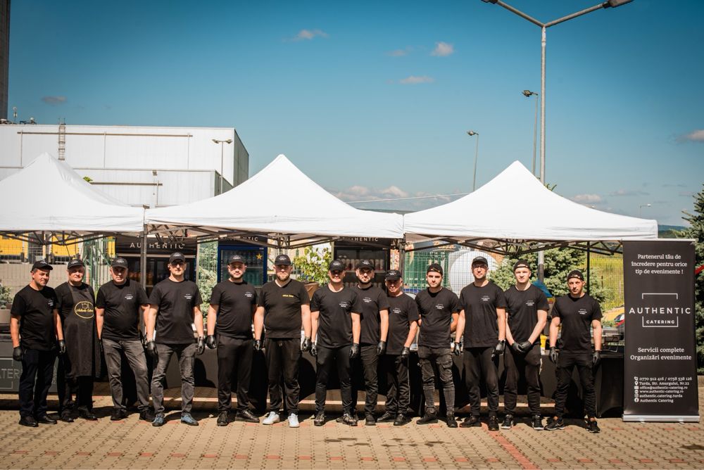 Servicii de catering si logistica pentru evenimente (corturi,mese,etc)