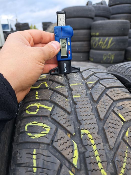 Anvelope de iarna 205-60r16 Semperit