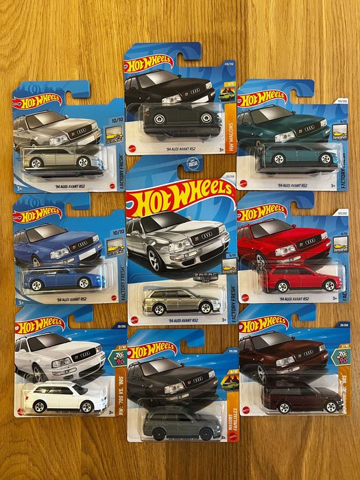 Лот Hot Wheels 94 Audi Avant RS2