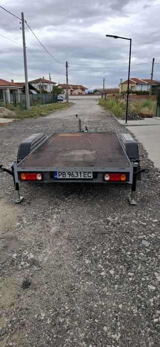 Продавам платформа до 2700кг.
