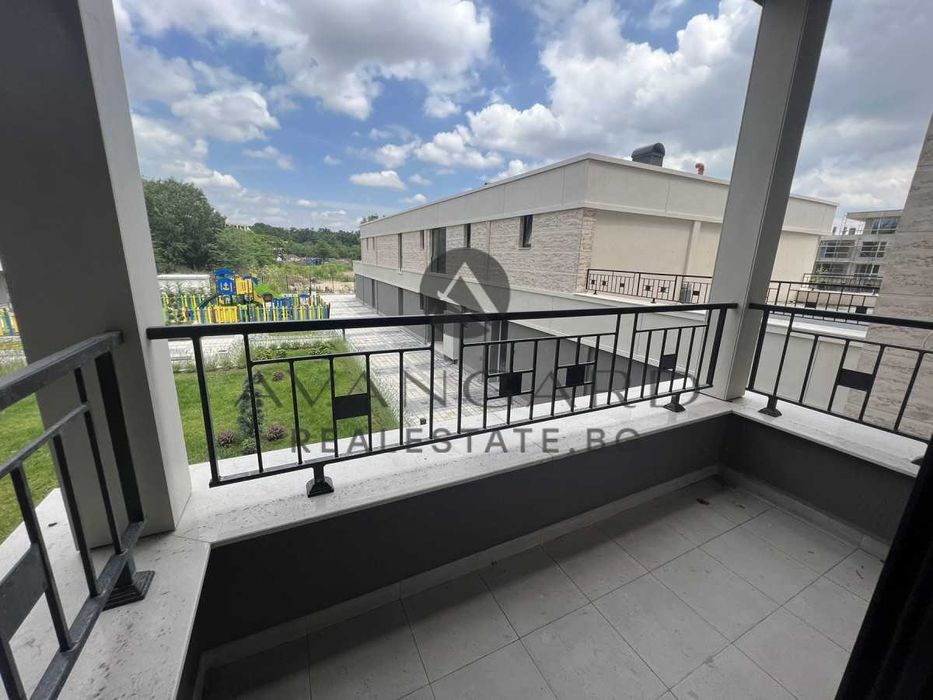 Продава се Тристаен апартамент в Пловдив, Христо Смирненски - 121 кв.м за 1480 €/кв.м - Снимка #9