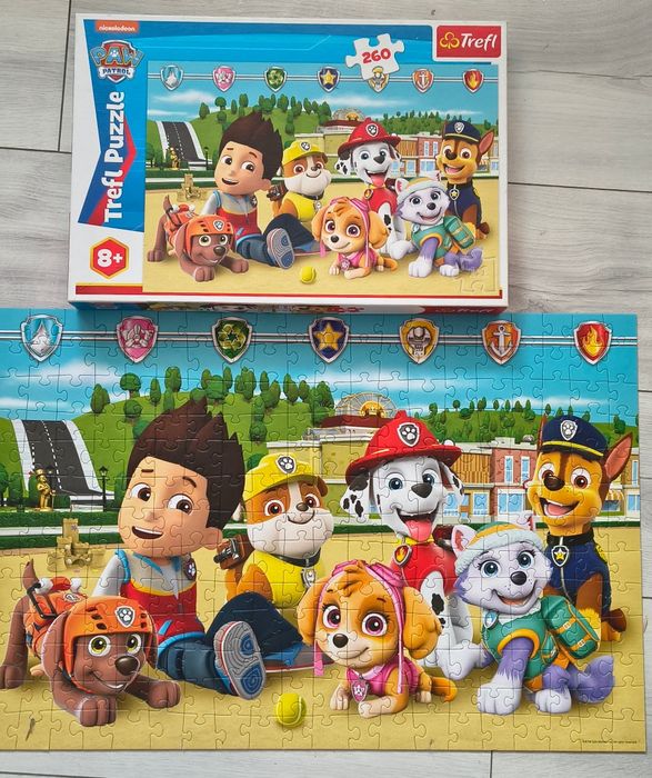 Лот пъзели,Paw patrol, Mickey mouse и др.