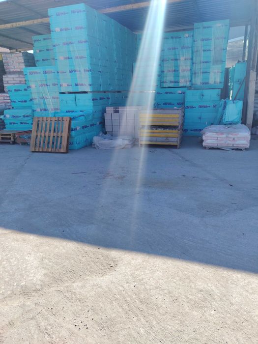 Пясък, чакъл, цимент, чернозем