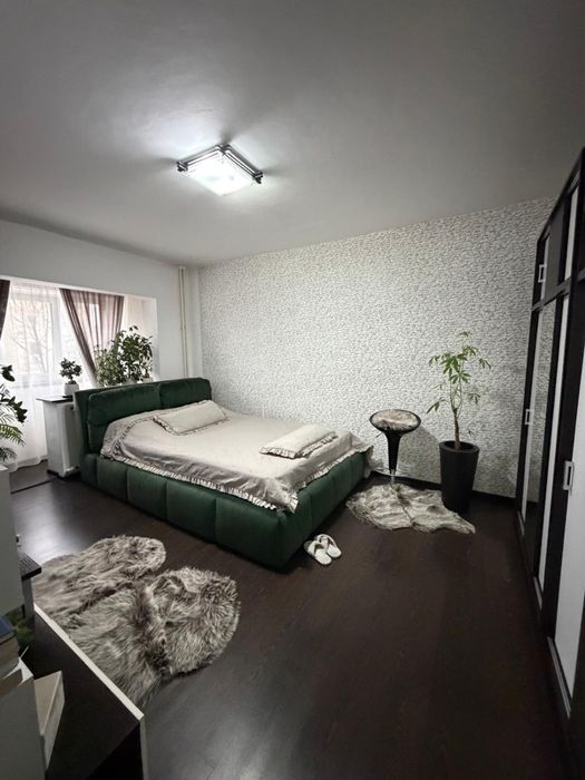 Vand garsoniera urgent!!!