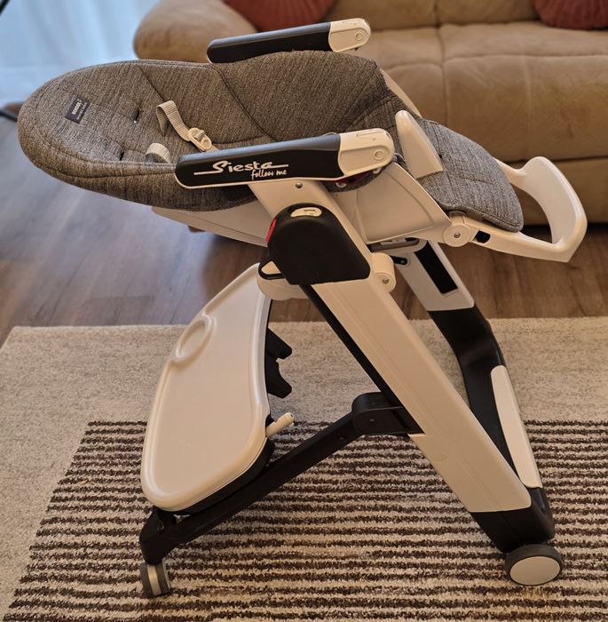 Scaun masă Peg Perego Siesta Follow Me 2în1 – ca nou, foarte elegant