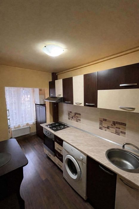 Închiriez garsonieră Brașov