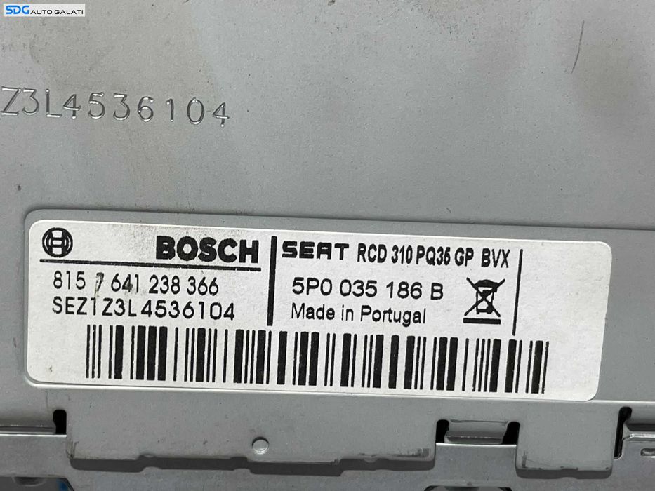 Unitate Radio CD Player RCD 310 Seat Leon 1P FL Facelift 2008 - 2013 Cod 5P0035186B [L2937]