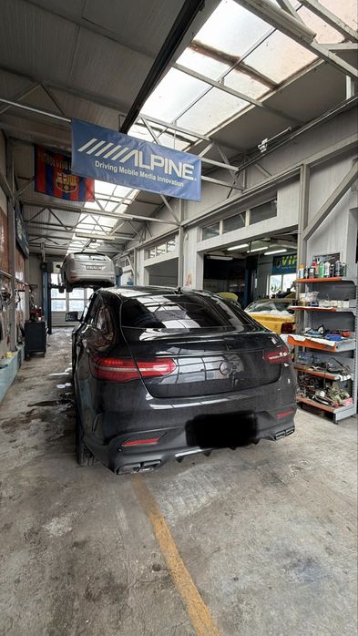 MERCEDES-BENZ GLE-Class