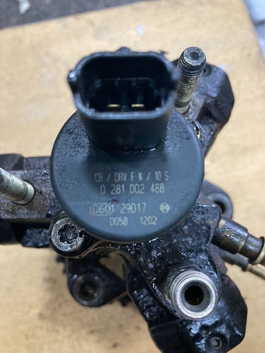 Renault megane 1.9dci 102ks 2000г ГНП