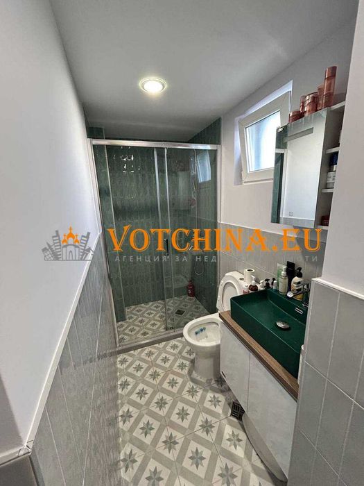 Продава се Четиристаен апартамент в Варна, Христо Ботев - 130 кв.м за 1138 €/кв.м - Снимка #12