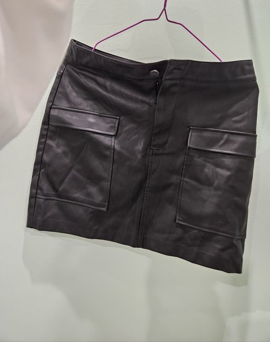 Сет боди и кожена пола