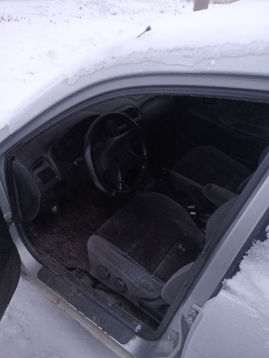 Продам Мазду птичка