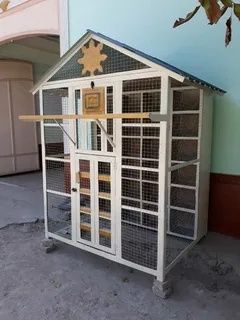 Qafaslar Xuroz va kanareykalar uchun