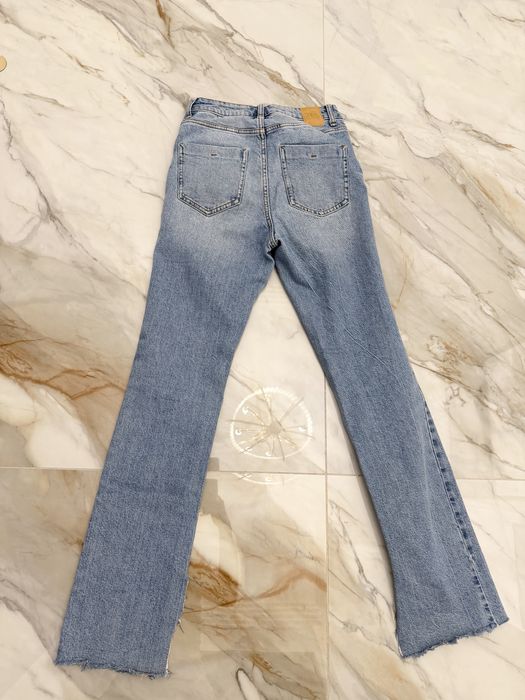 Zara джинсы размер XS