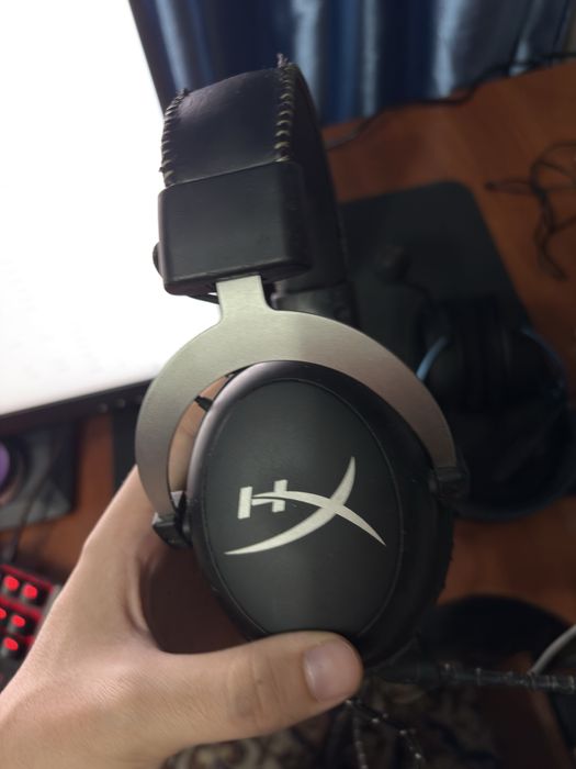 Hyperx cloud silver