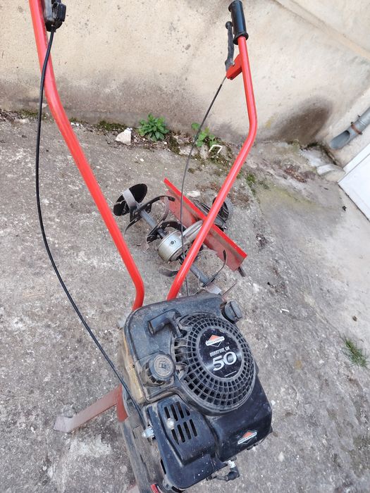 Продавам Мотоколтиватор(мотофреза) Briggs and Stratton