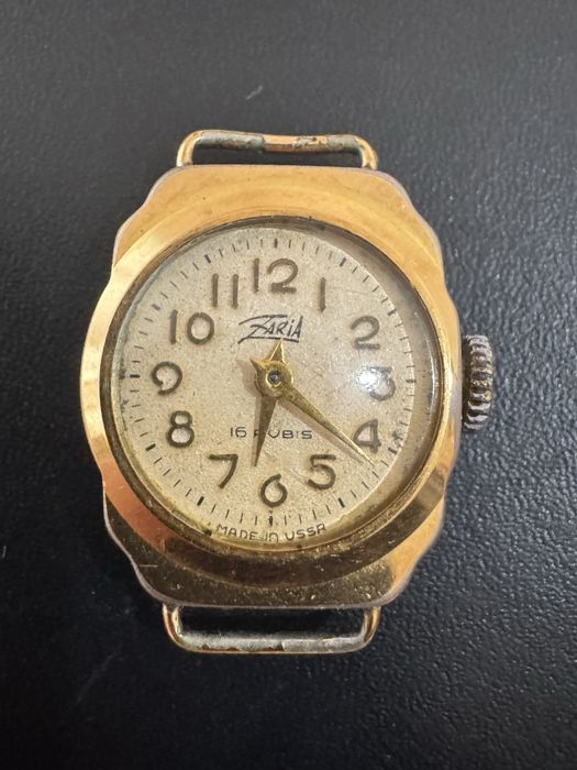 Механичен часовник Заря