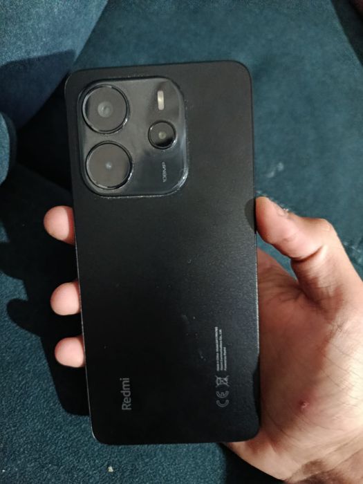 Продам редми ноте 14 коробка есть