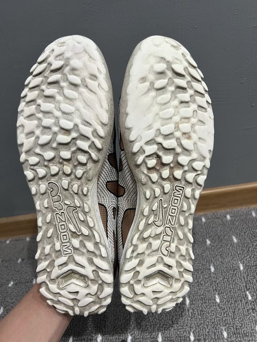 Продам сороконожки Nike mercurial