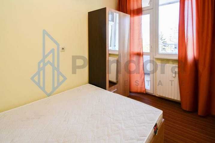 Двустаен апартамент под наем в кв. Изток