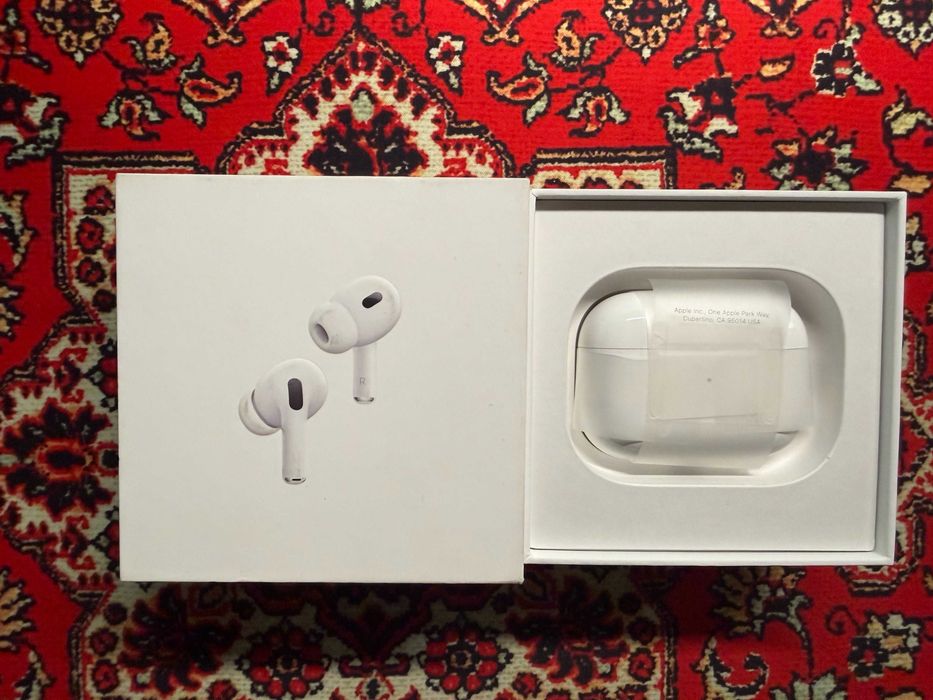 AirPods Pro 2 USB-C MagSafe MTJV3ZM/A – ca noi, dopuri noi + set extra