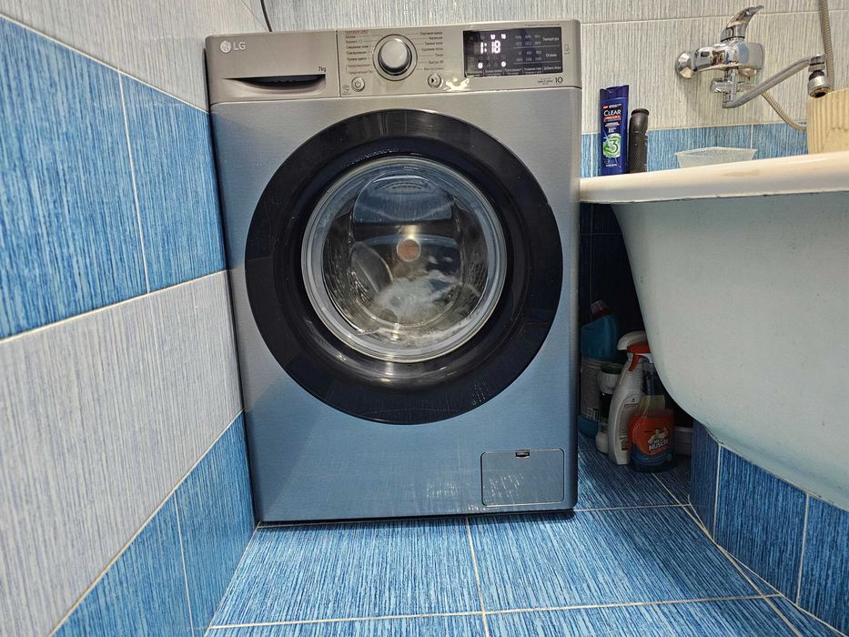 ПРОДАМ Стиральная машина LG F2M5HS6S | 7KG | Паром. Состояние ОТЛИЧНОЕ