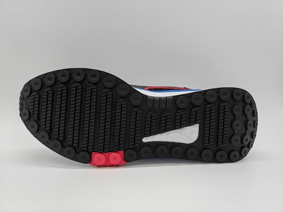 PUMA Wild Rider Displaced