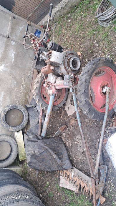 Vând cositoare bcs cu motor acme ,diesel