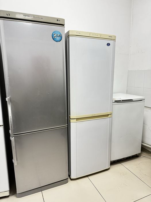 Продам б/у оборудование для кафе фастфуда