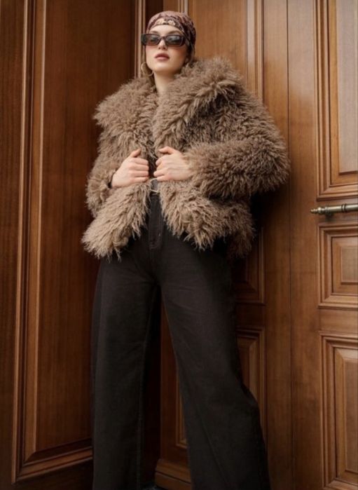 Кафяво пухено яке