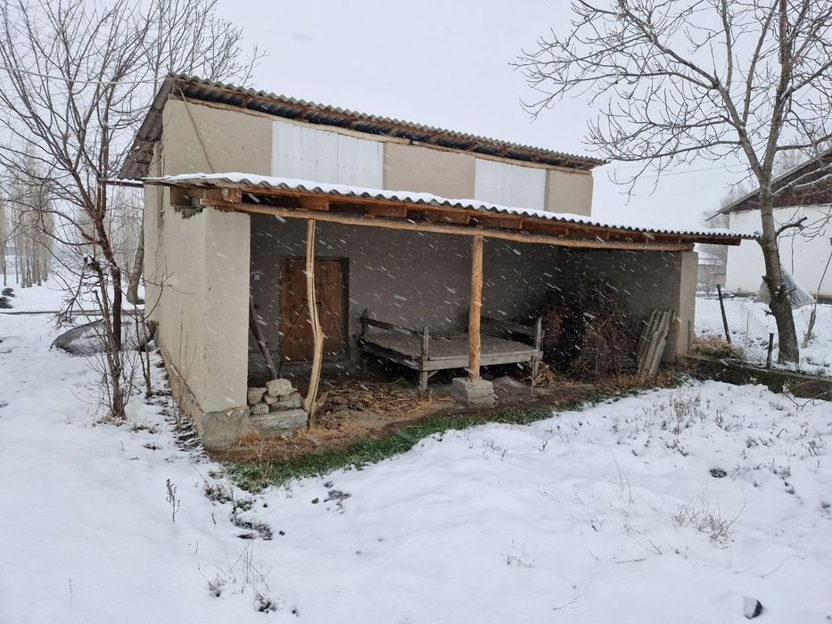 Xovli sotiladi kelishturamiz