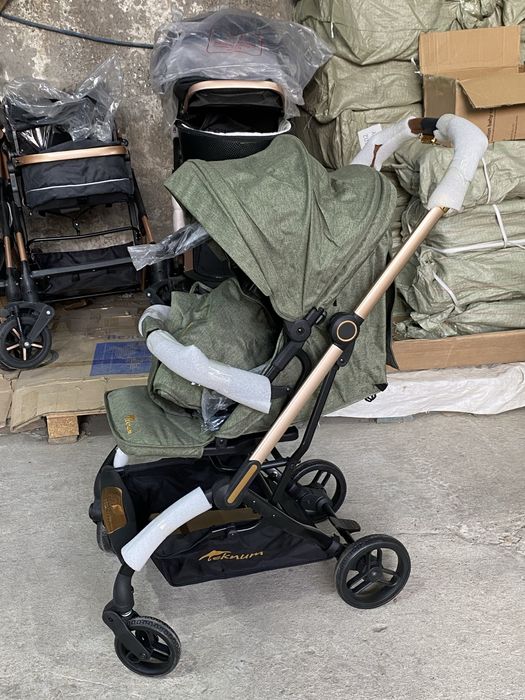 Продается коляска новая с браком