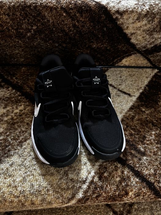 Нови маратонки- NIKE