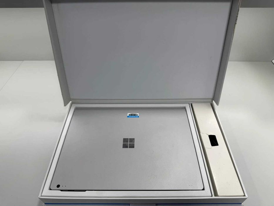 Tableta Microsoft Surface 2 SH i7-6600u 16gb ram 512gb ssd pentru piese