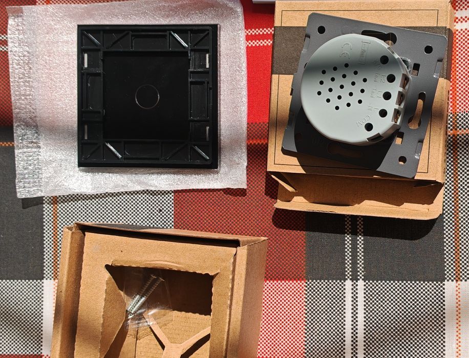 Сензорни ключове 4 бр. с-ма, тъч