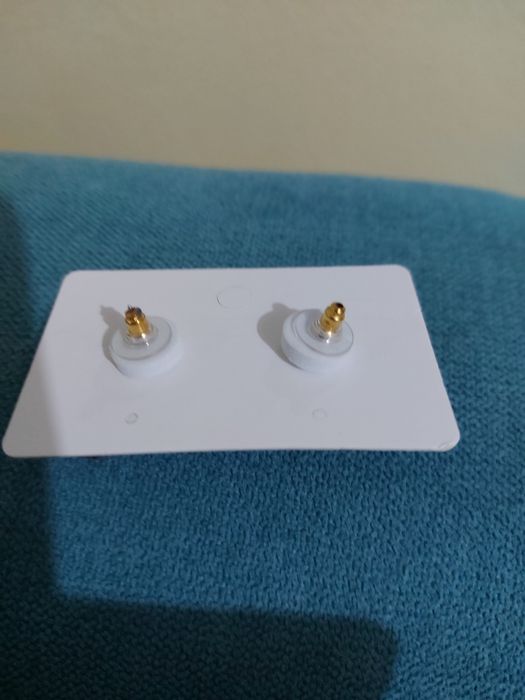 Невероятно красиви обеци