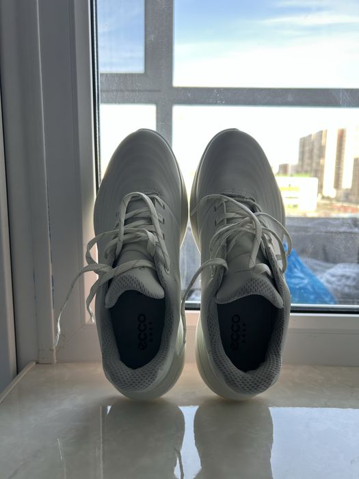 Ecco кросовки, абсолютно новые
