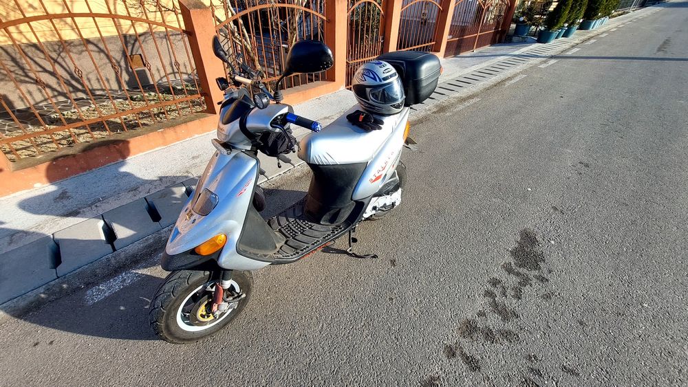 Scuter GILERA STALKER,  49cmc, ITP, asigurare, RAR