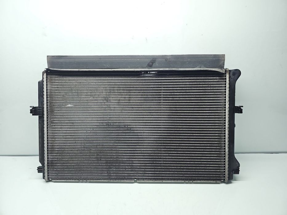 Radiator apa Volkswagen Touran (5T1) [2015-2022] 5Q0121251GD 1.4 TFSI