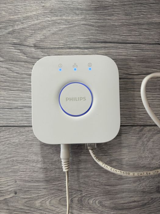 Consola bridge hub wireless Philips Hue, Zigbee, HomeKit