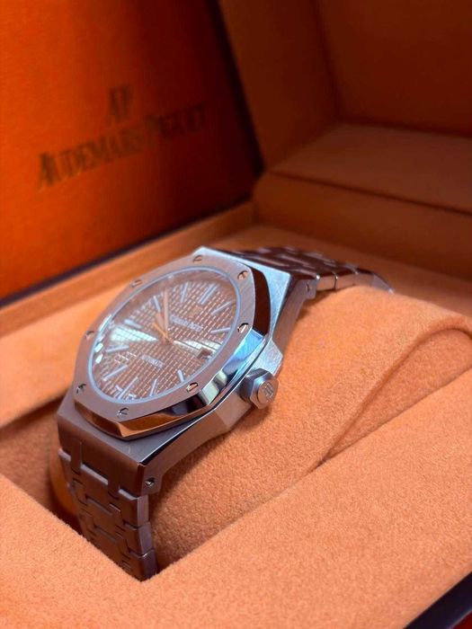 Луксозен часовник Audemars Piguet AP