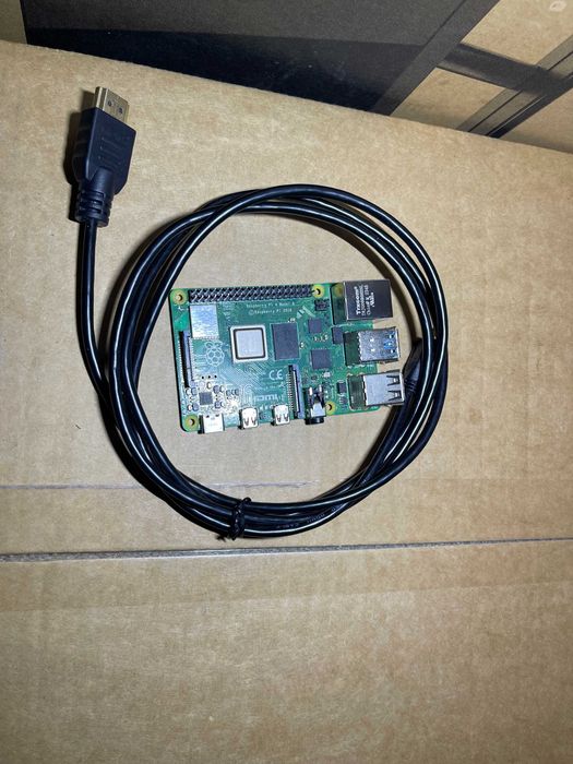 Контролер Raspberry Pi 4 Model B 8GB  D8CJN
