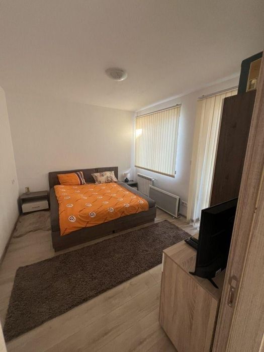 Дава се под наем Двустаен апартамент в София, Студентски град - 80 кв.м за 741 € - Снимка #3