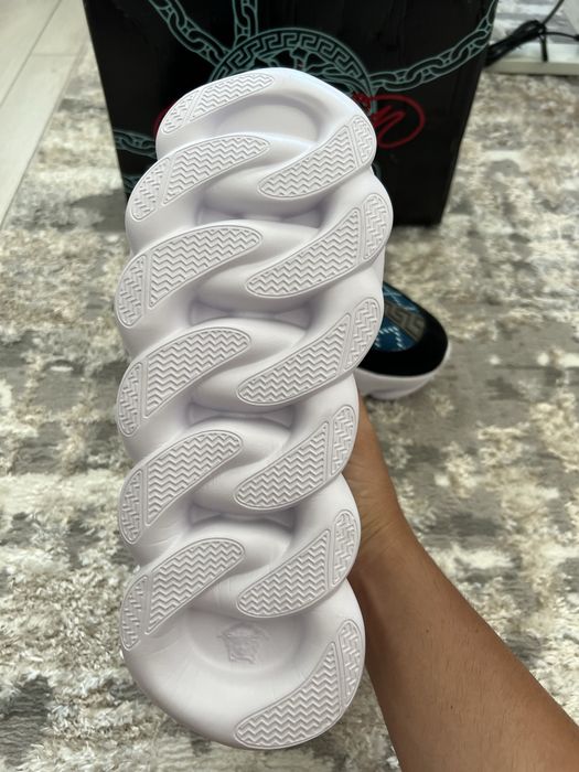 Versace Chain Reaction Blue/ White 42