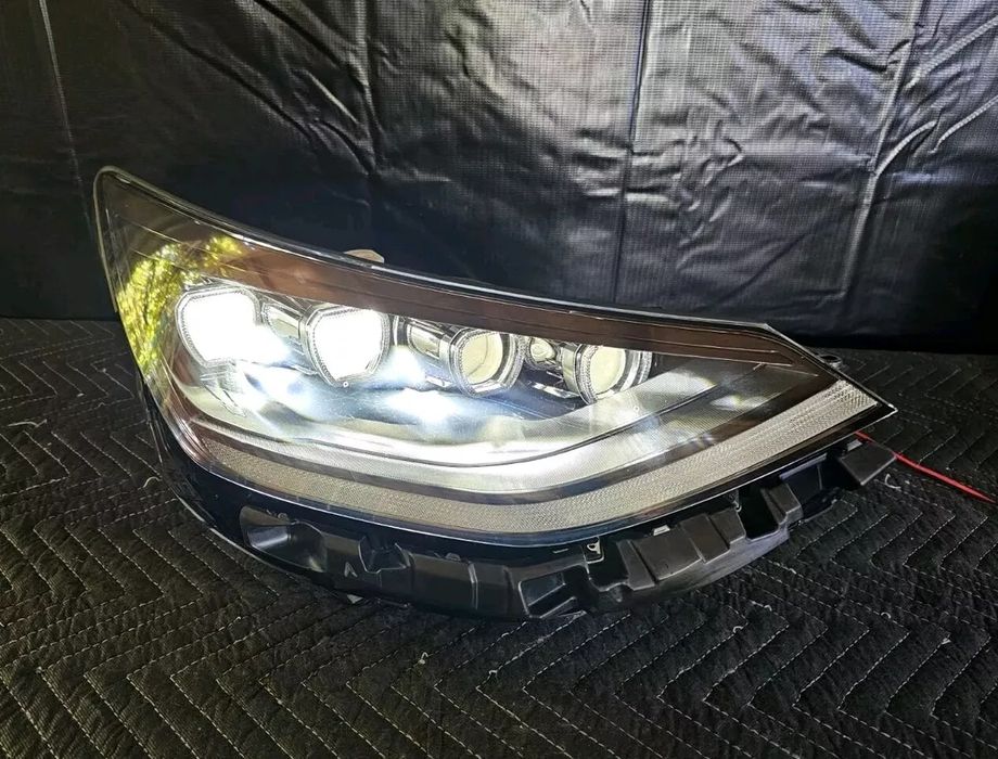 Фары Hyundai Sonata dn8