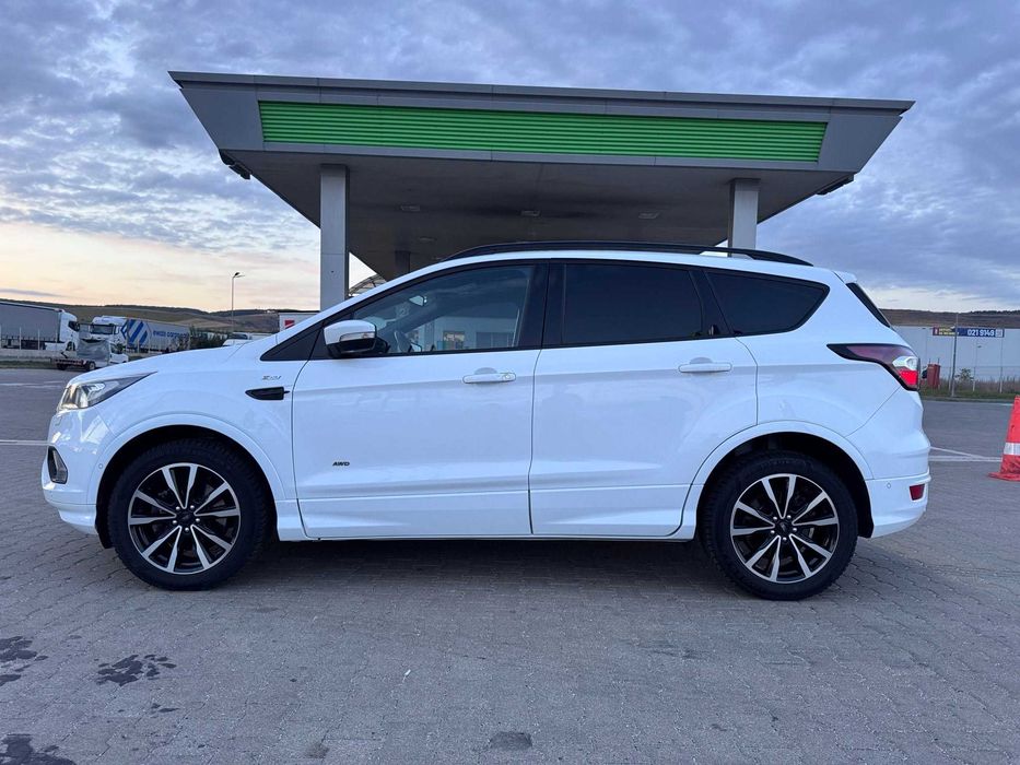 FORD Kuga 2017 — imagine 2
