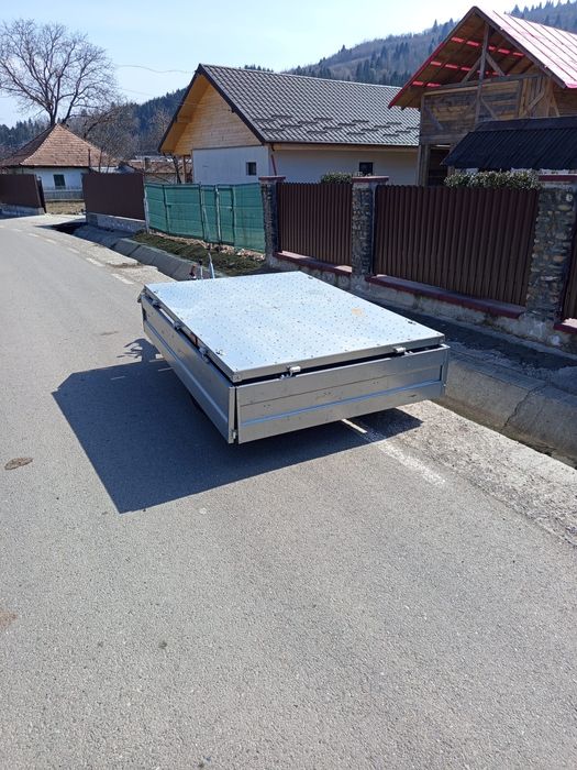 Vand Remorca  Este noua din  2026 cu sistem de franare!!!