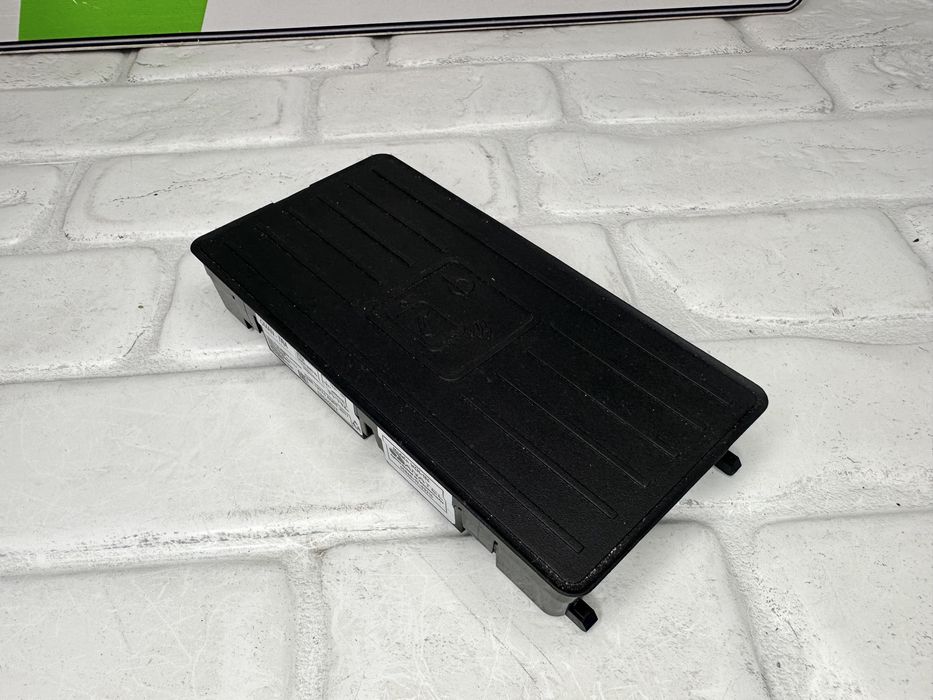 Безжично зарядно AUDI A8 D5 Q8 4M 4N0035502A