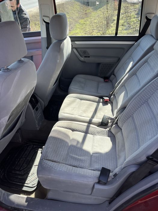 Vand sau Schimb- Negociabil