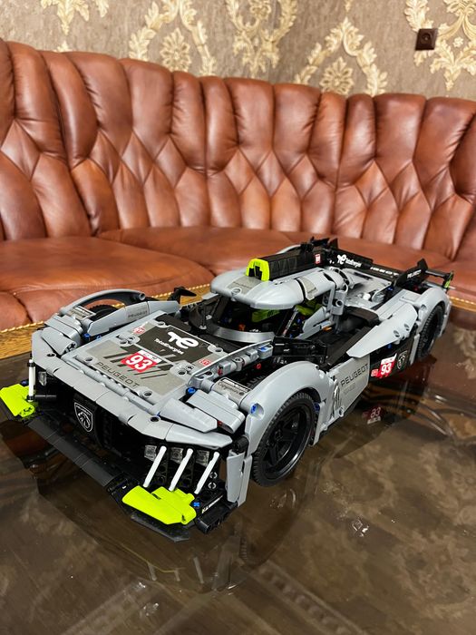 LEGO Peugeot 9x8